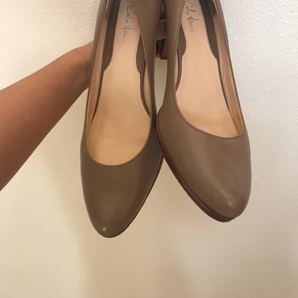 Cole Haan Taupe Leather Wooden Heels - Picture 4 of 7